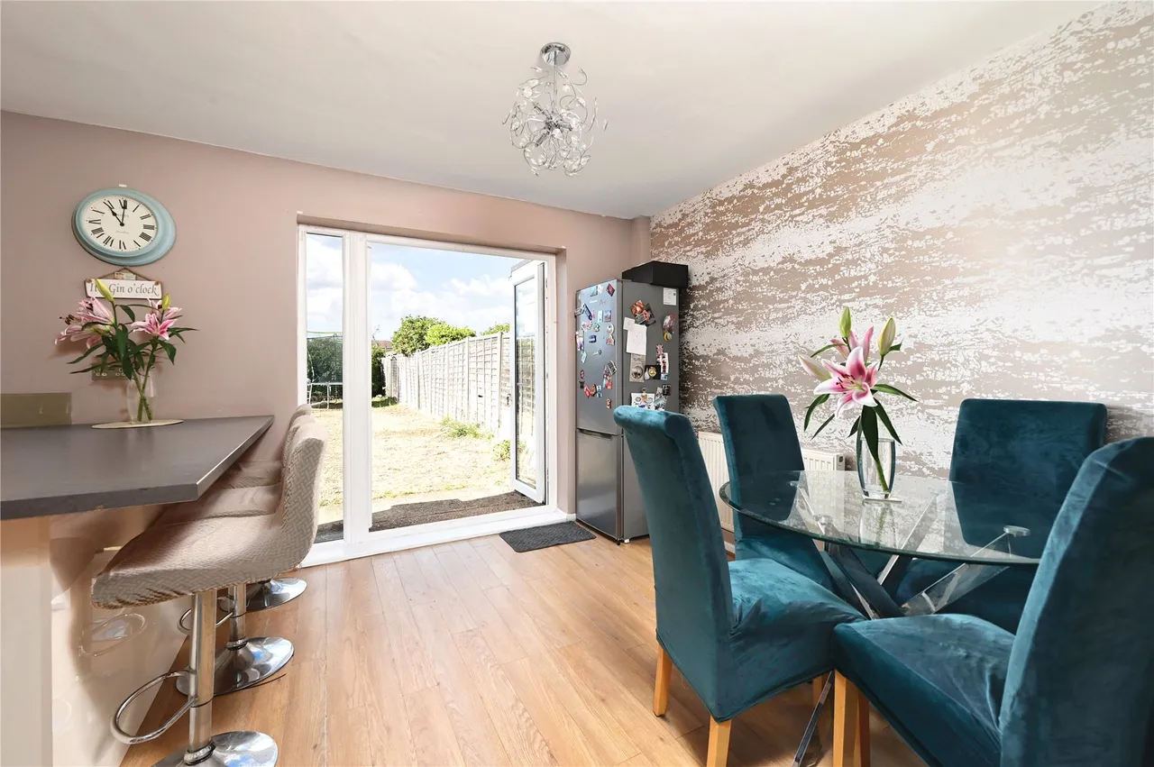 Bridge Gardens, Ashford, TW15, photo 6
