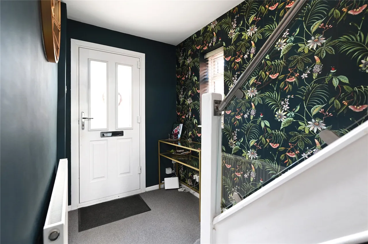 Bridge Gardens, Ashford, TW15, photo 11
