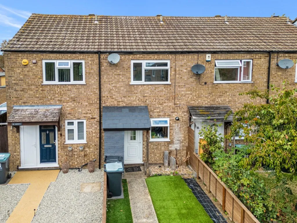 2 bed house for sale, Cobsdene, Gravesend, DA12