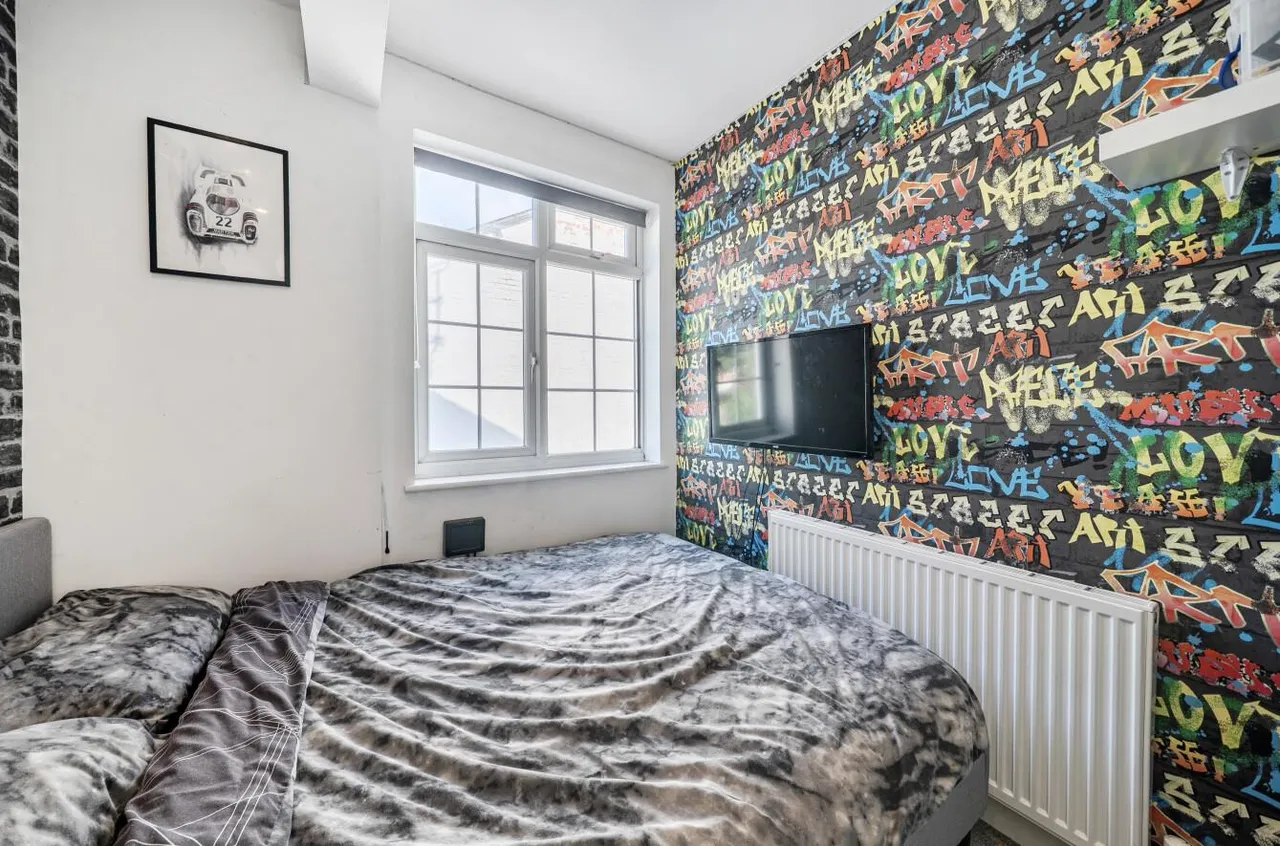 Barossa Road, Camberley, photo 14