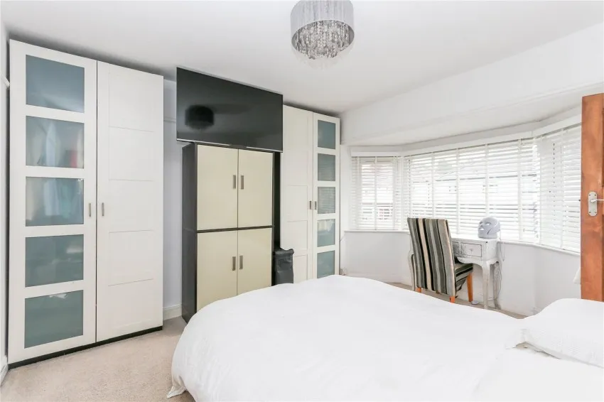 Ladybridge Road, Cheadle Hulme, photo 6