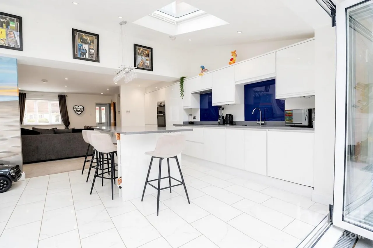 Mallards Rise, Harlow, CM17, photo 14