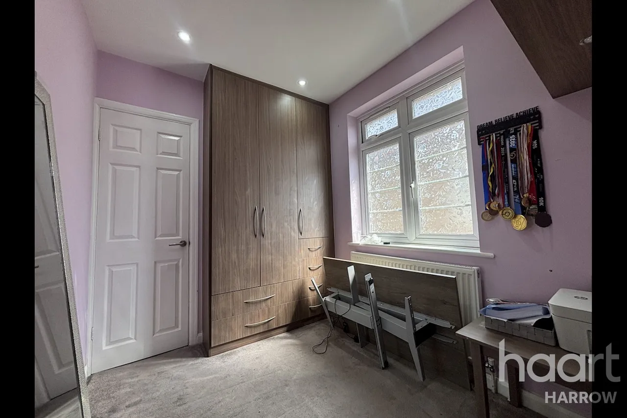 Brook Drive, HA1, photo 9