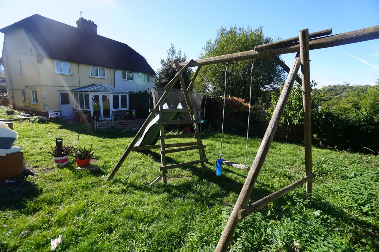 Hillside, High Wycombe, HP13, photo 9