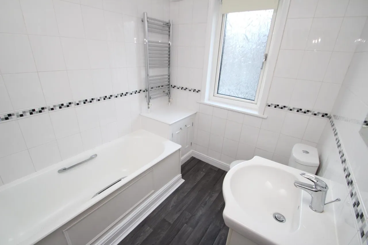Sunnybank Road, Horsforth, LS18, photo 8