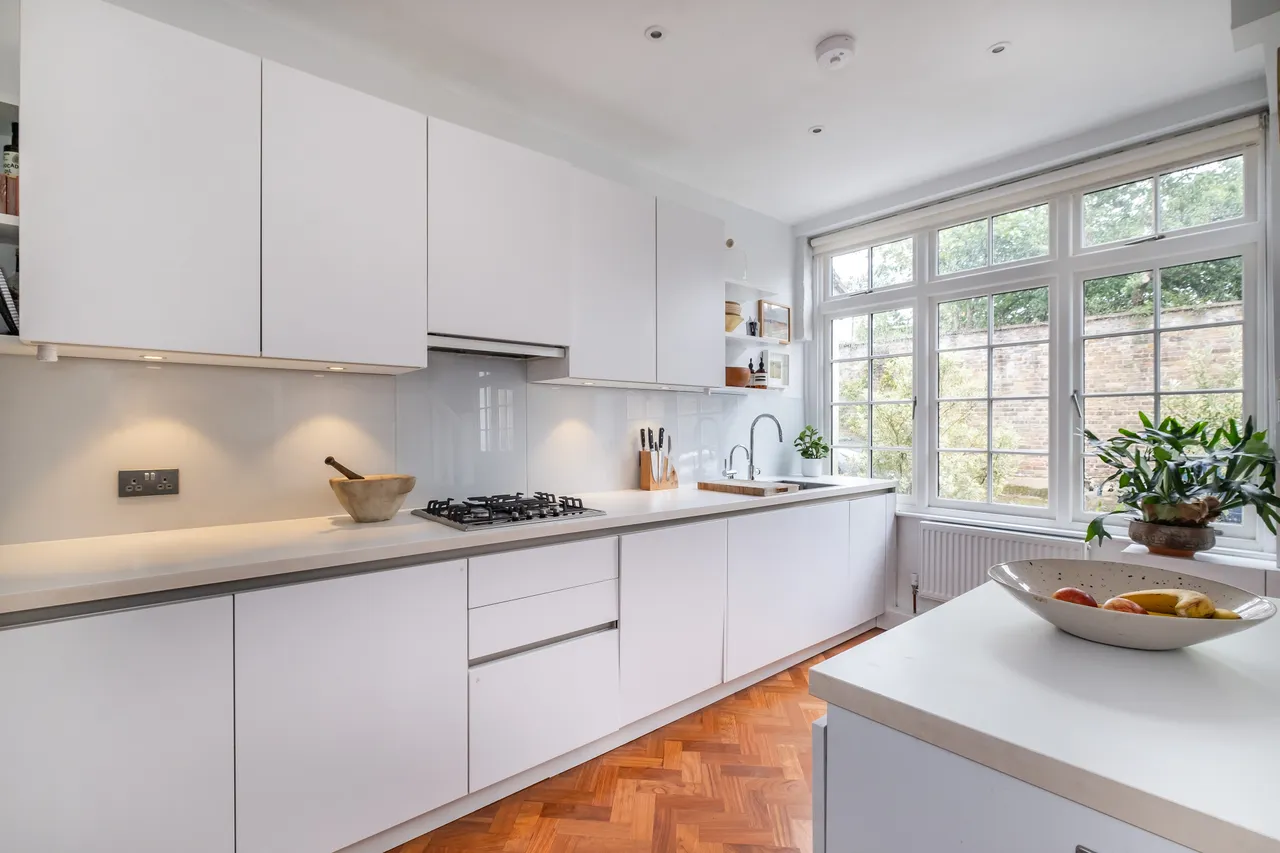 Bensbury Close, London, SW15, photo 4