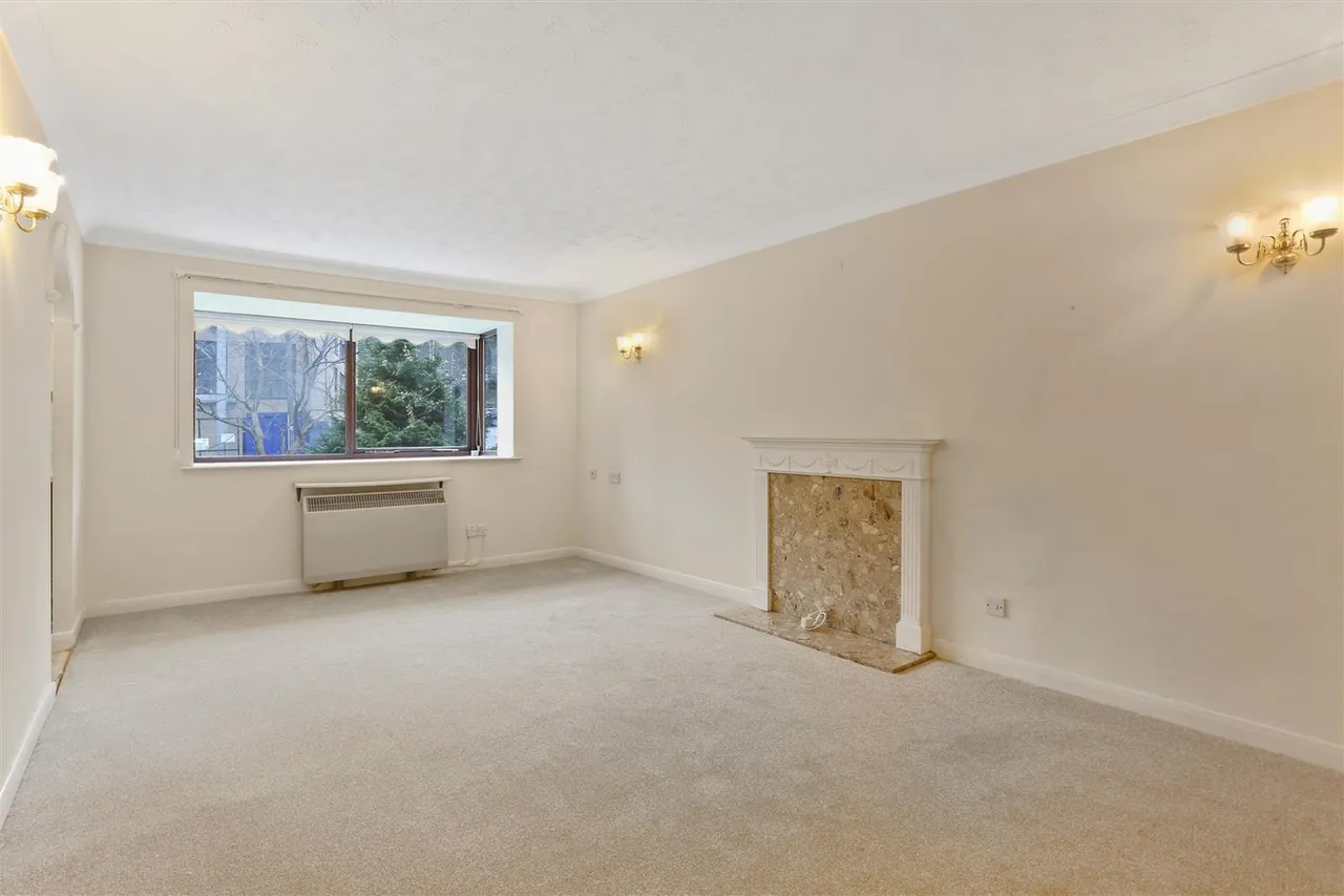Whytecliffe Road South, Purley, CR8, photo 4