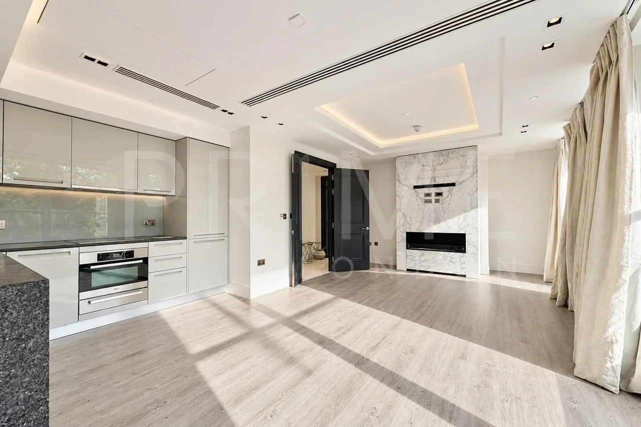 1 bed flat for sale, Kensington High Street, London, W14