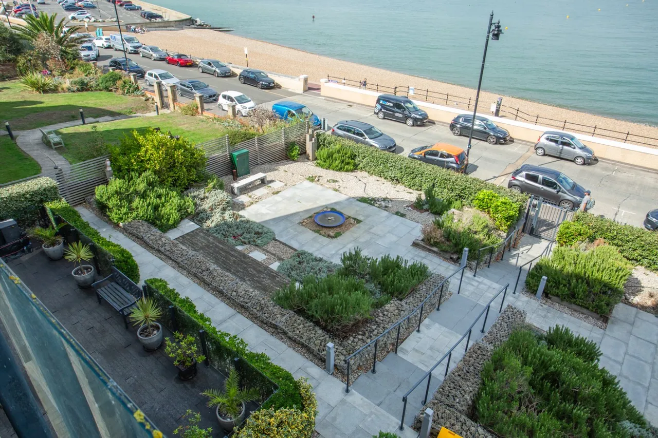 Central Parade, Herne Bay, CT6, photo 12