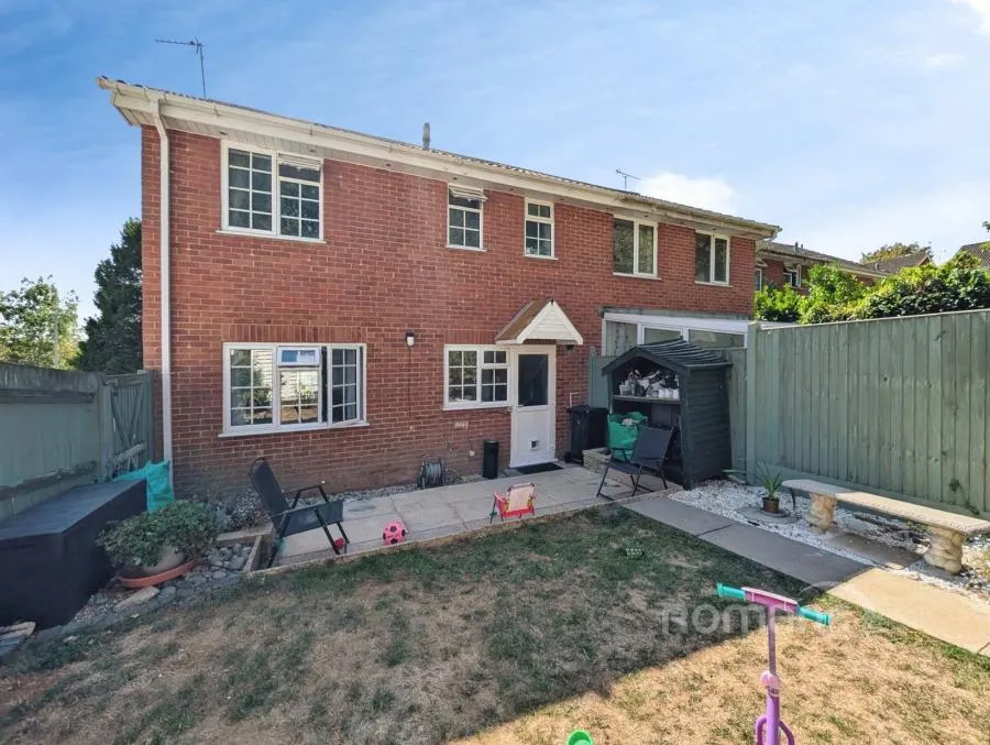 Felthorpe Close, Lower Earley, RG6, photo 2