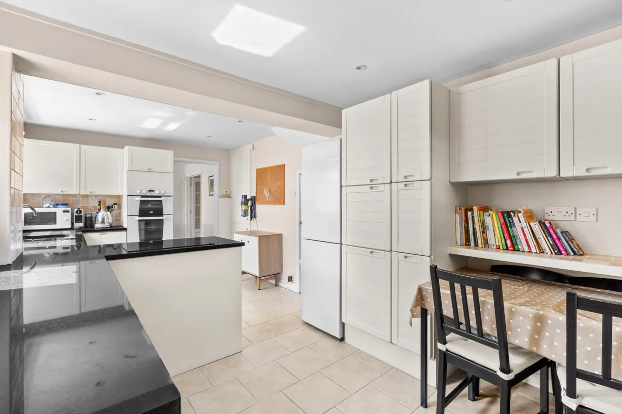 Sunnycroft, Downley, HP13, photo 4