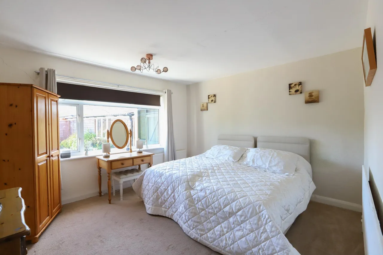Lowton Road, Lytham St. Annes, FY8, photo 13