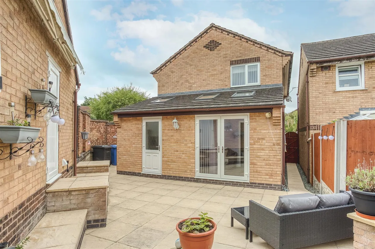Somerby Way, Oakwood, photo 4