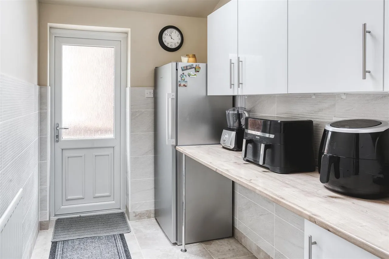 Somerby Way, Oakwood, photo 9