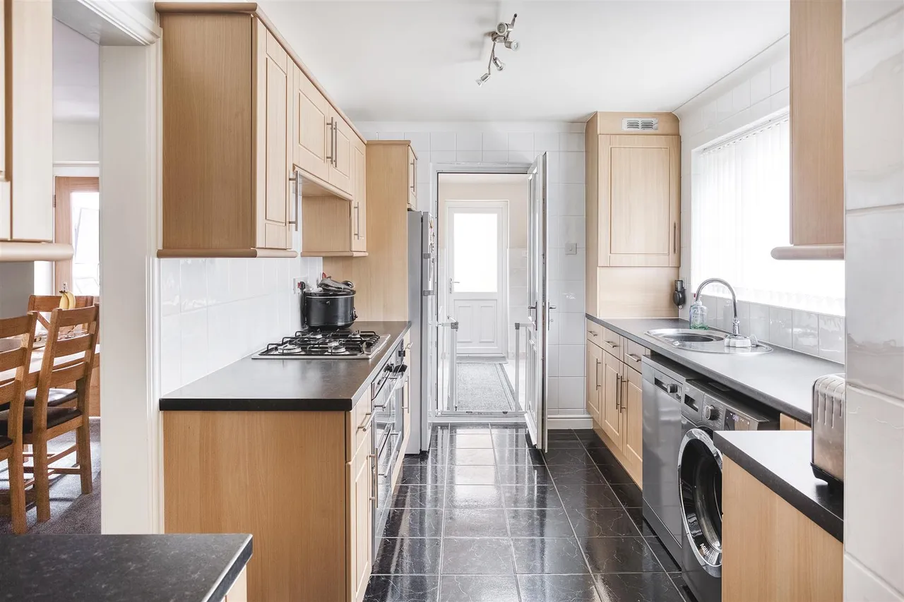Somerby Way, Oakwood, photo 7