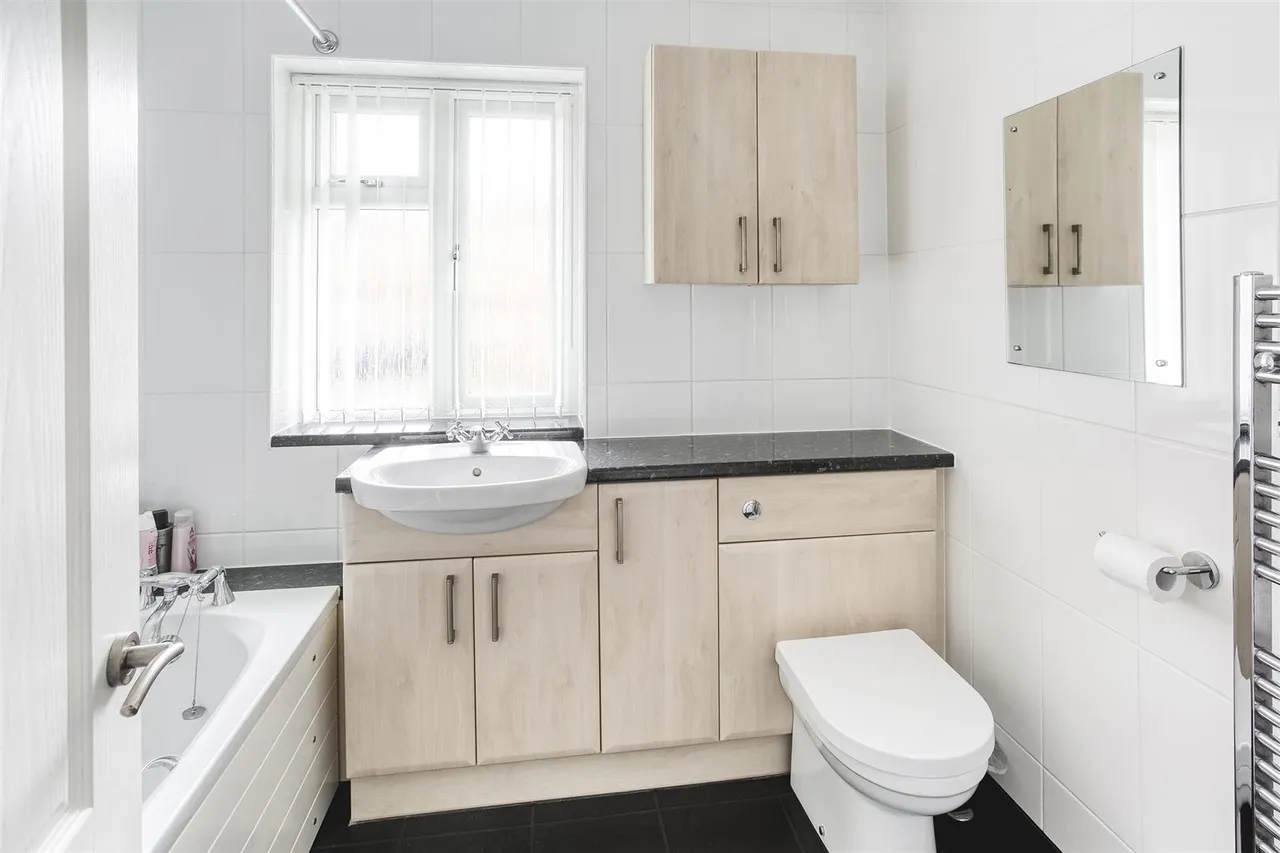 Somerby Way, Oakwood, photo 15