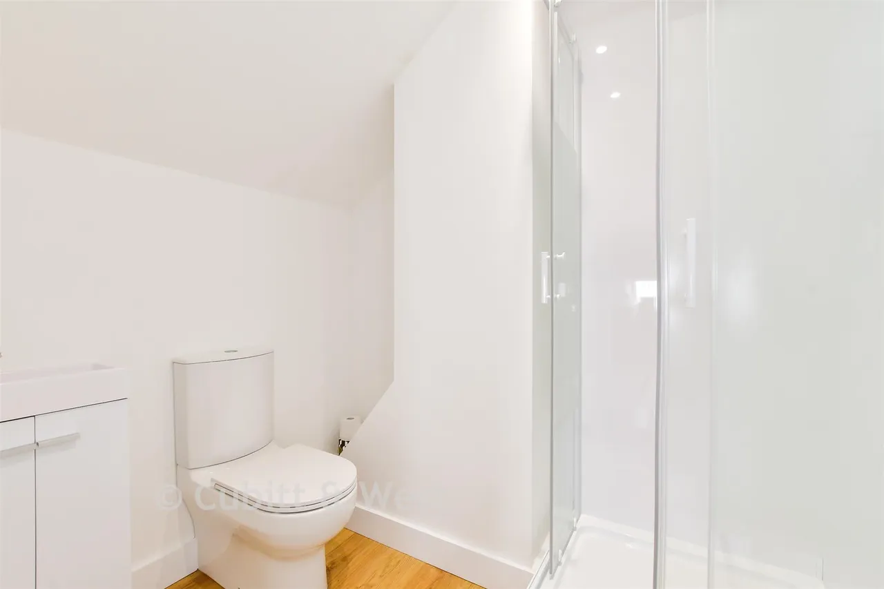 Cliff Gardens, Telscombe Cliffs, BN10, photo 14
