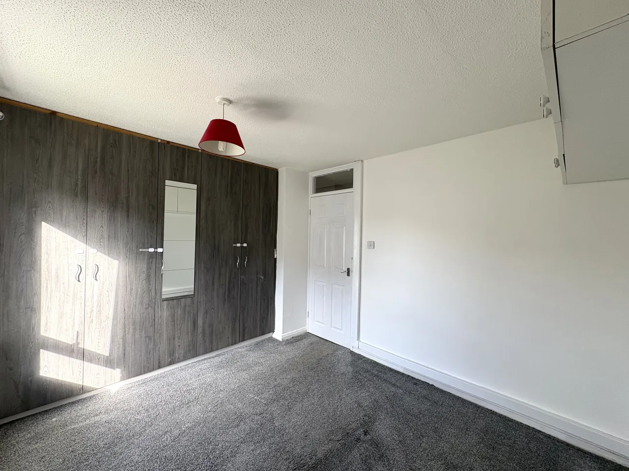 Hazlebarrow Crescent, Sheffield, S8, photo 4