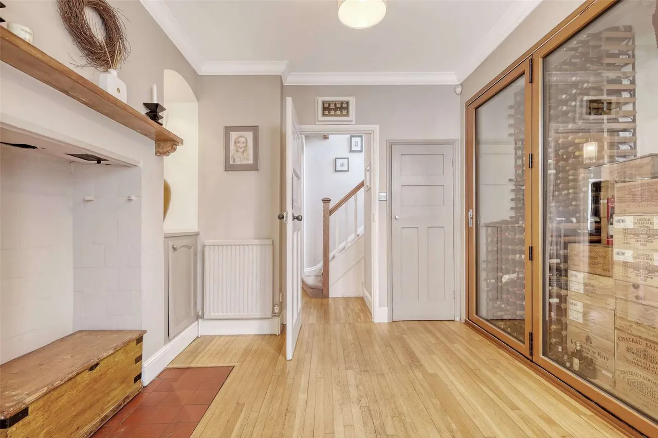 Cedar Avenue West, Chelmsford, CM1, photo 8