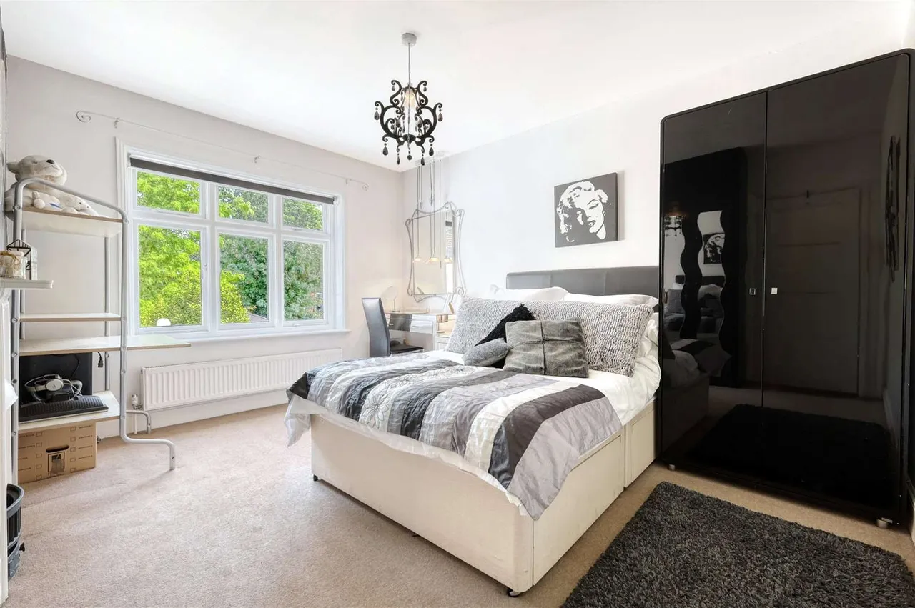 Cedar Avenue West, Chelmsford, CM1, photo 13