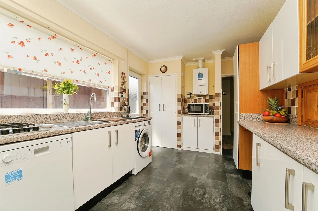 Tanhouse Lane, Malvern, WR14, photo 12