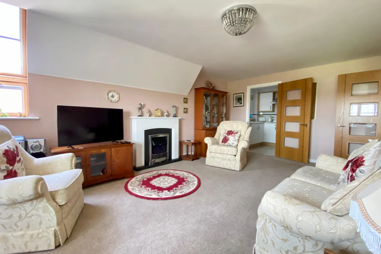 Parsonage Barn Lane, BH24, photo 6