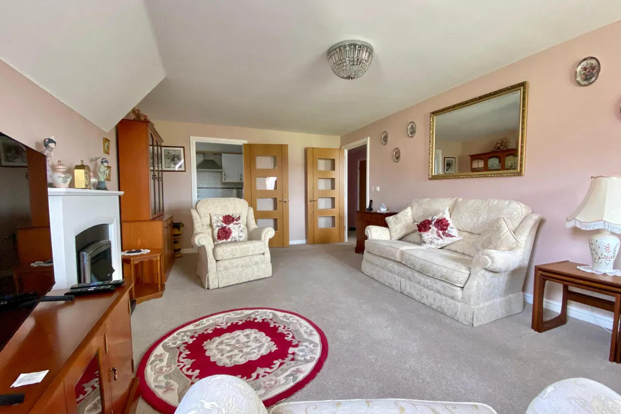 Parsonage Barn Lane, BH24, photo 7