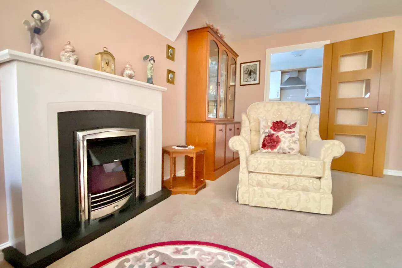 Parsonage Barn Lane, BH24, photo 11