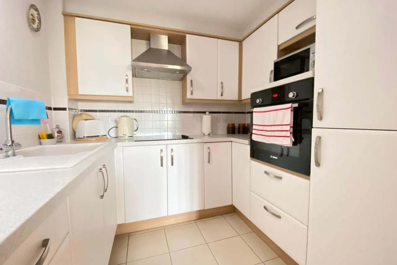 Parsonage Barn Lane, BH24, photo 12