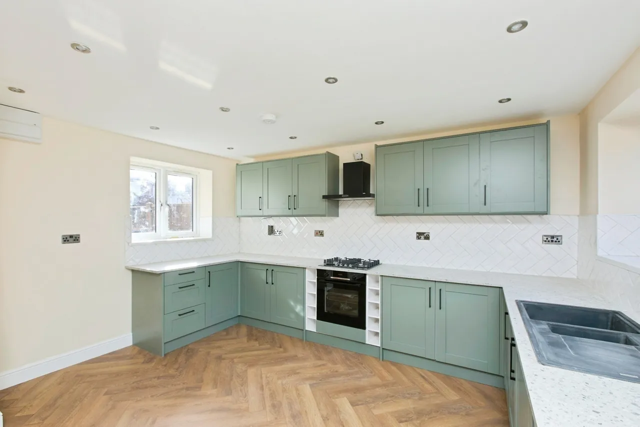 Tutbury Road, Burton-on-Trent, DE13, photo 11
