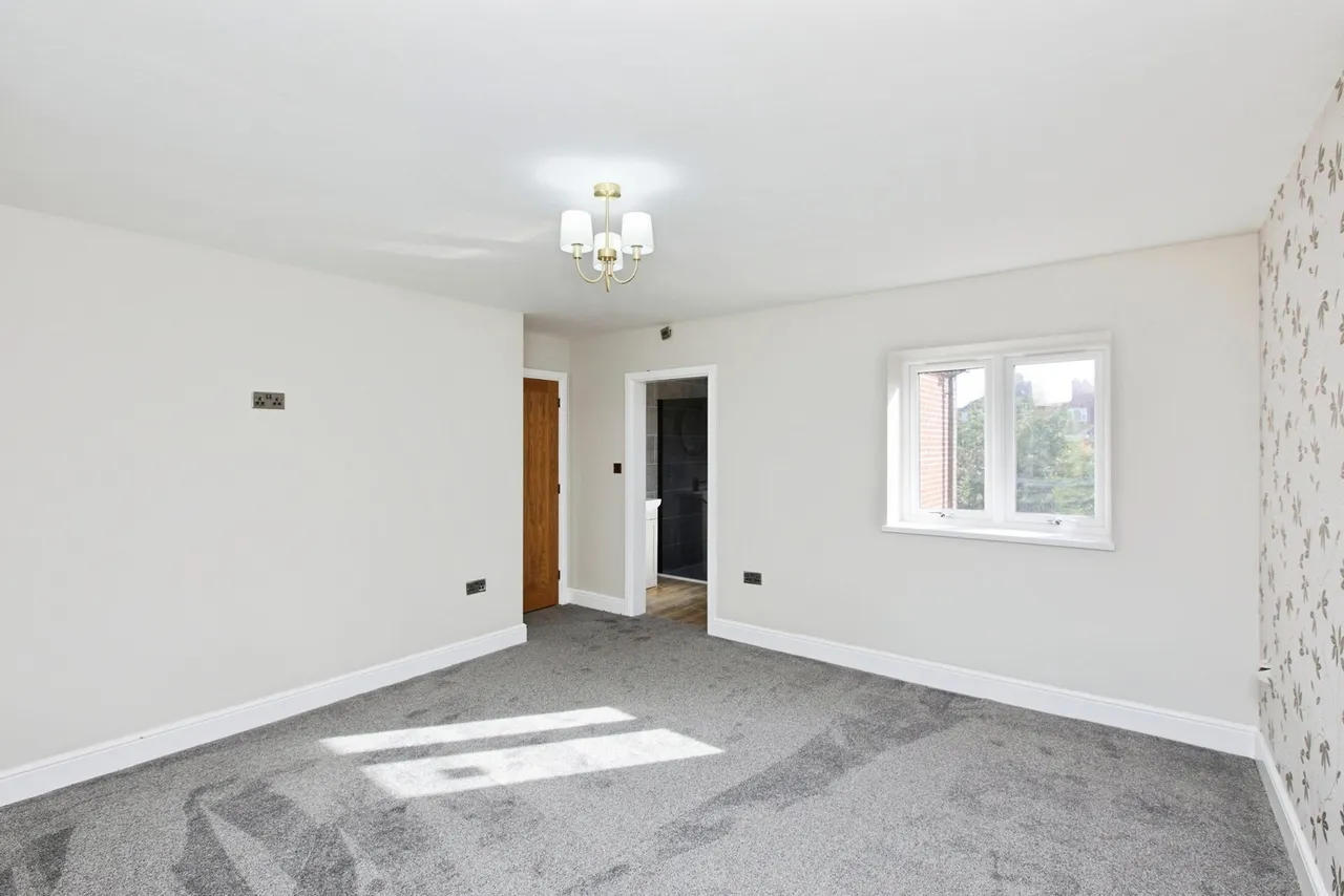 Tutbury Road, Burton-on-Trent, DE13, photo 18