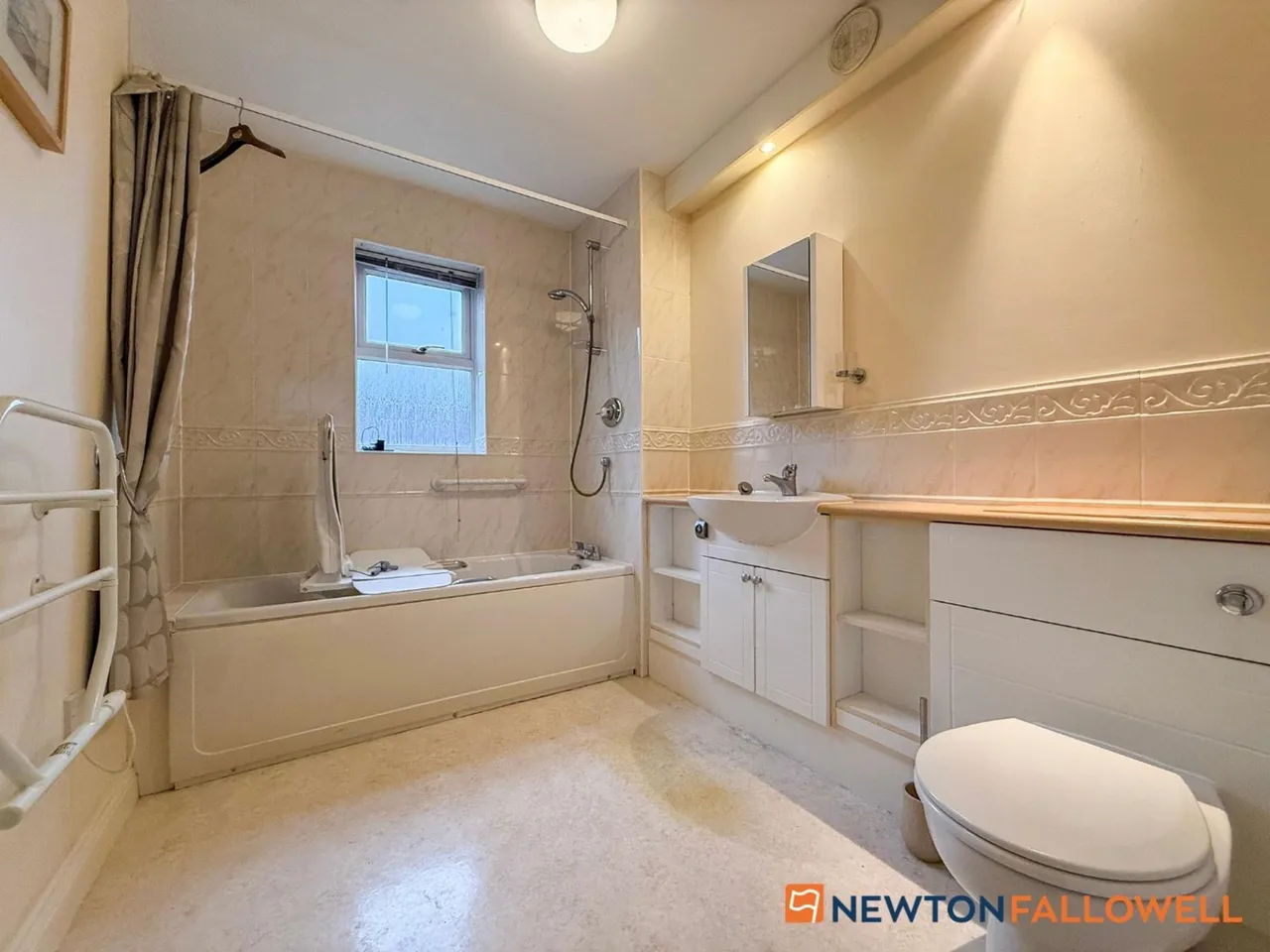 Warwick Road, Balderton, NG24, photo 11