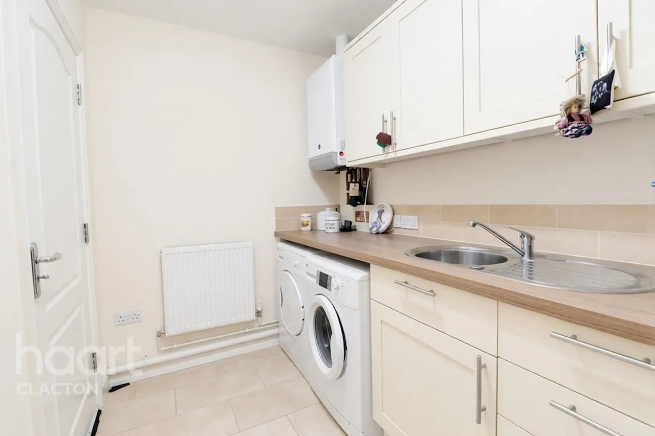 Chilburn Road, Clacton-On-Sea, CO15, photo 5