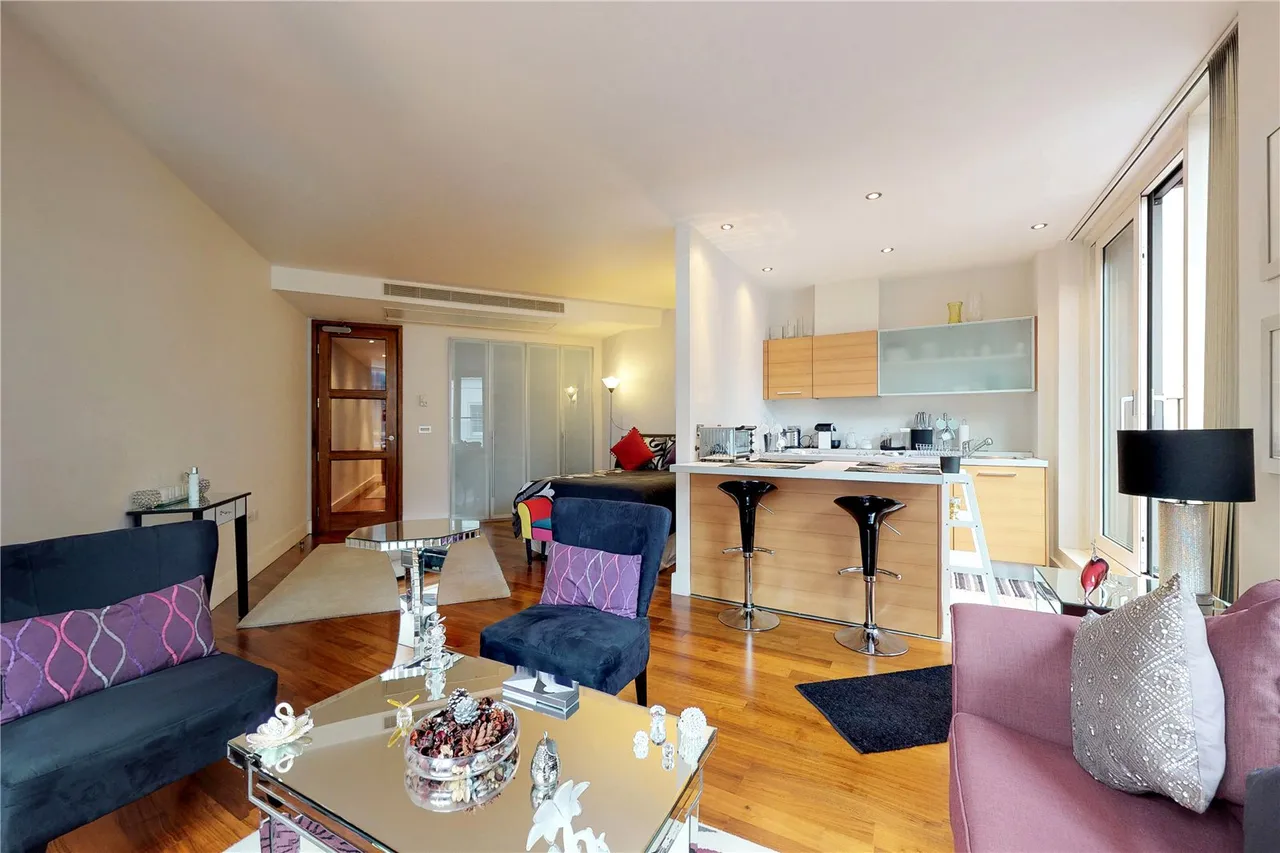 Praed Street, Paddington, W2, photo 6
