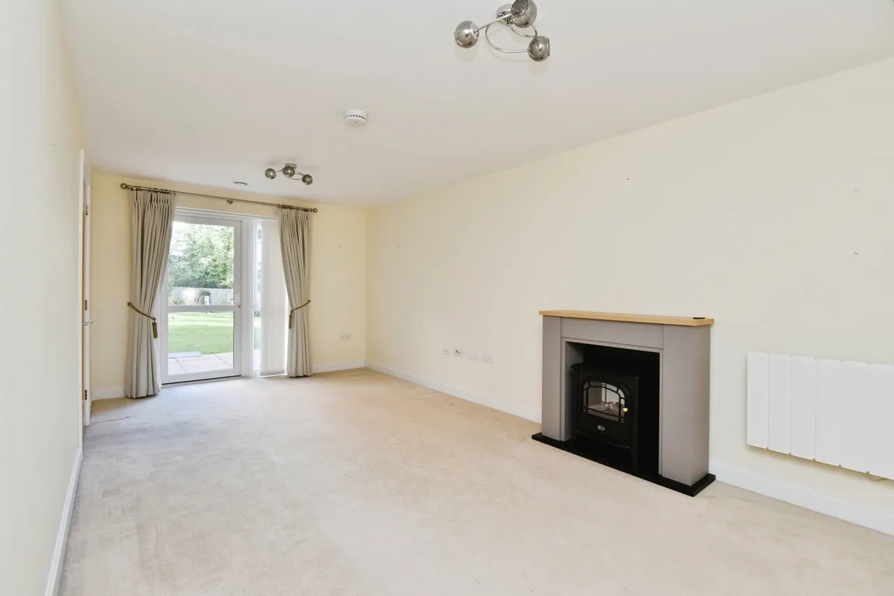 Cedar Avenue, Alsager, ST7, photo 10