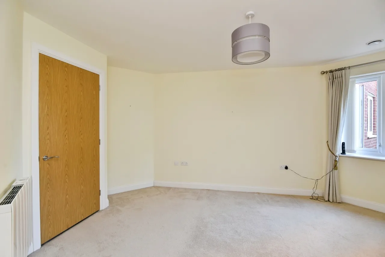 Cedar Avenue, Alsager, ST7, photo 18
