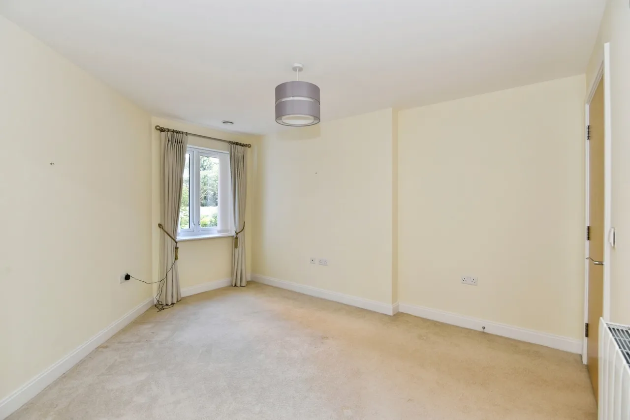 Cedar Avenue, Alsager, ST7, photo 20