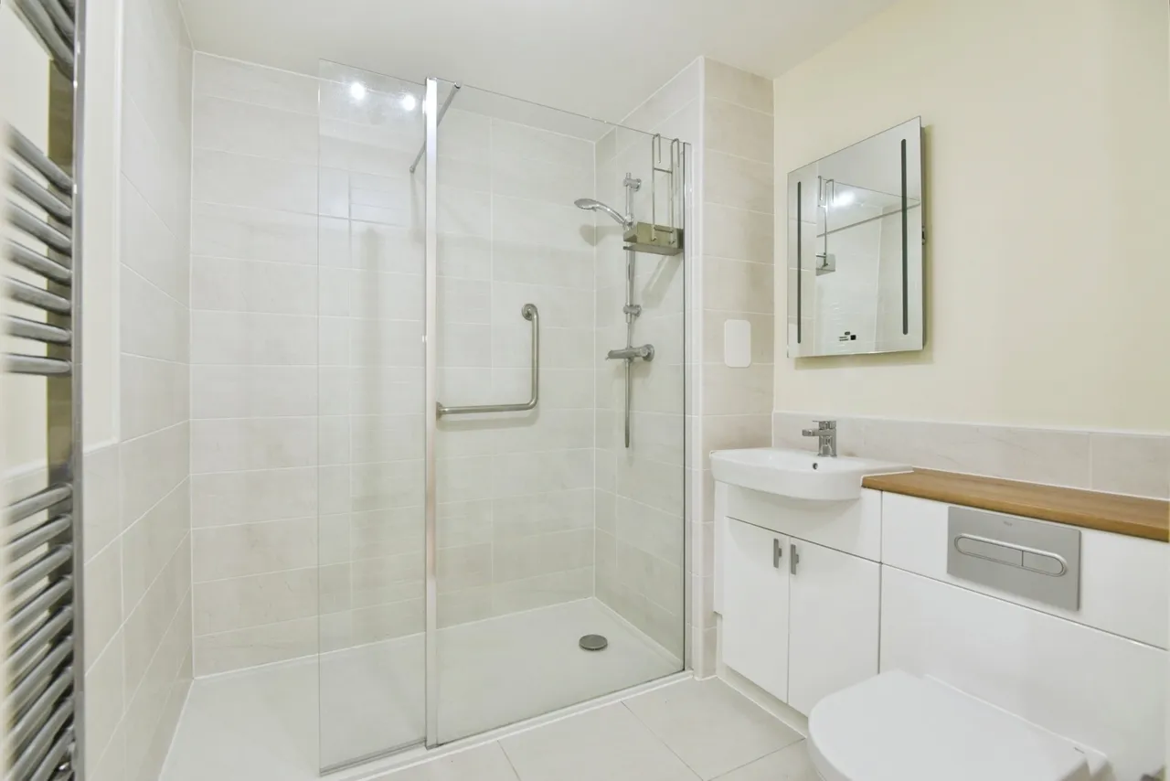 Cedar Avenue, Alsager, ST7, photo 3