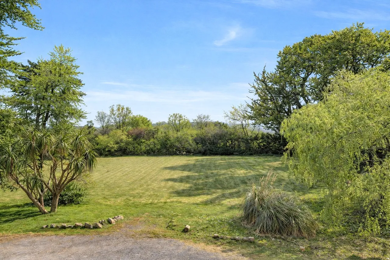 Silford Cross, Westward Ho!, photo 42