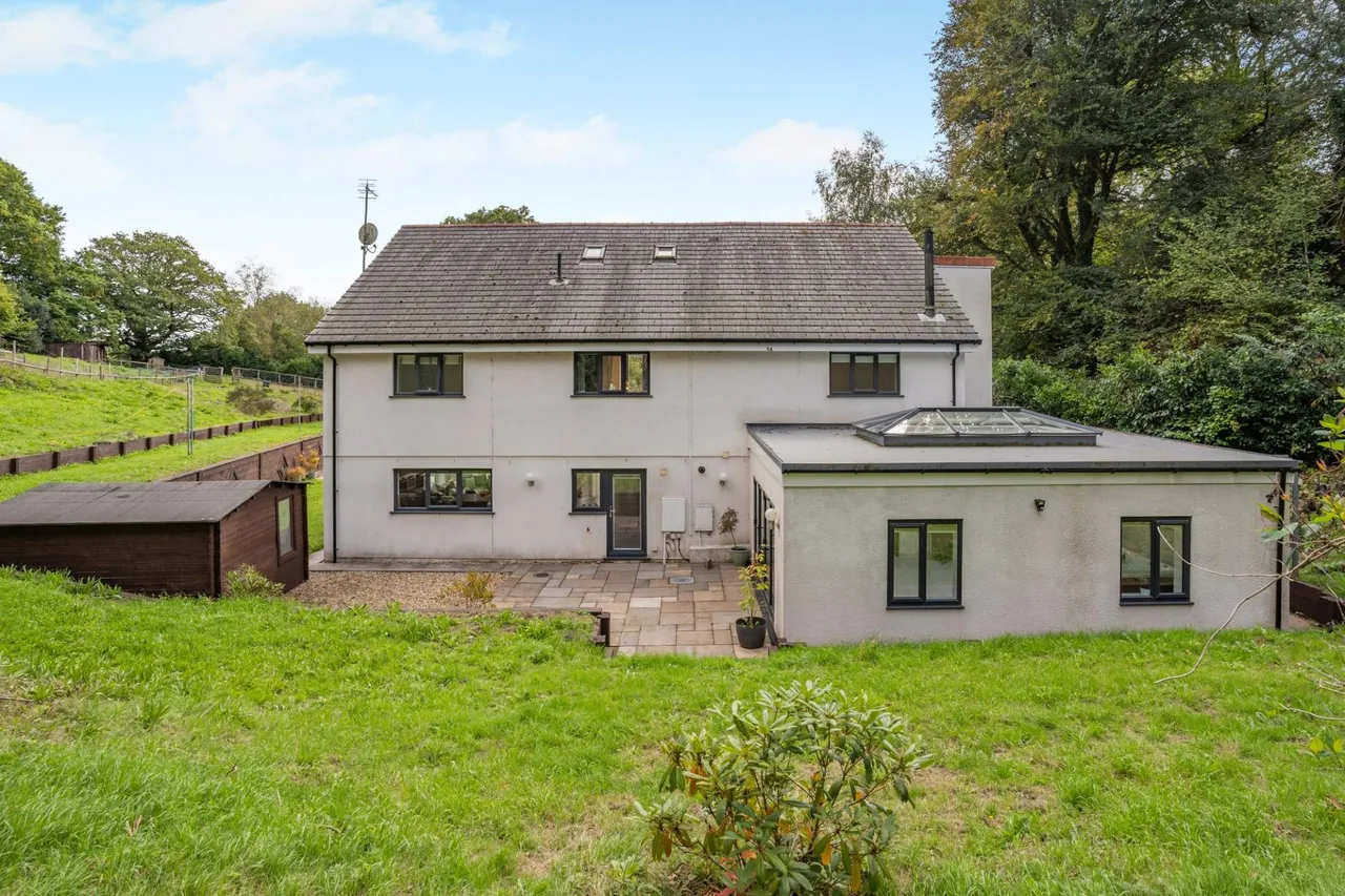 Cwm-Yr-Allt Lane, Cwm-Yr-Allt, CF82, photo 42