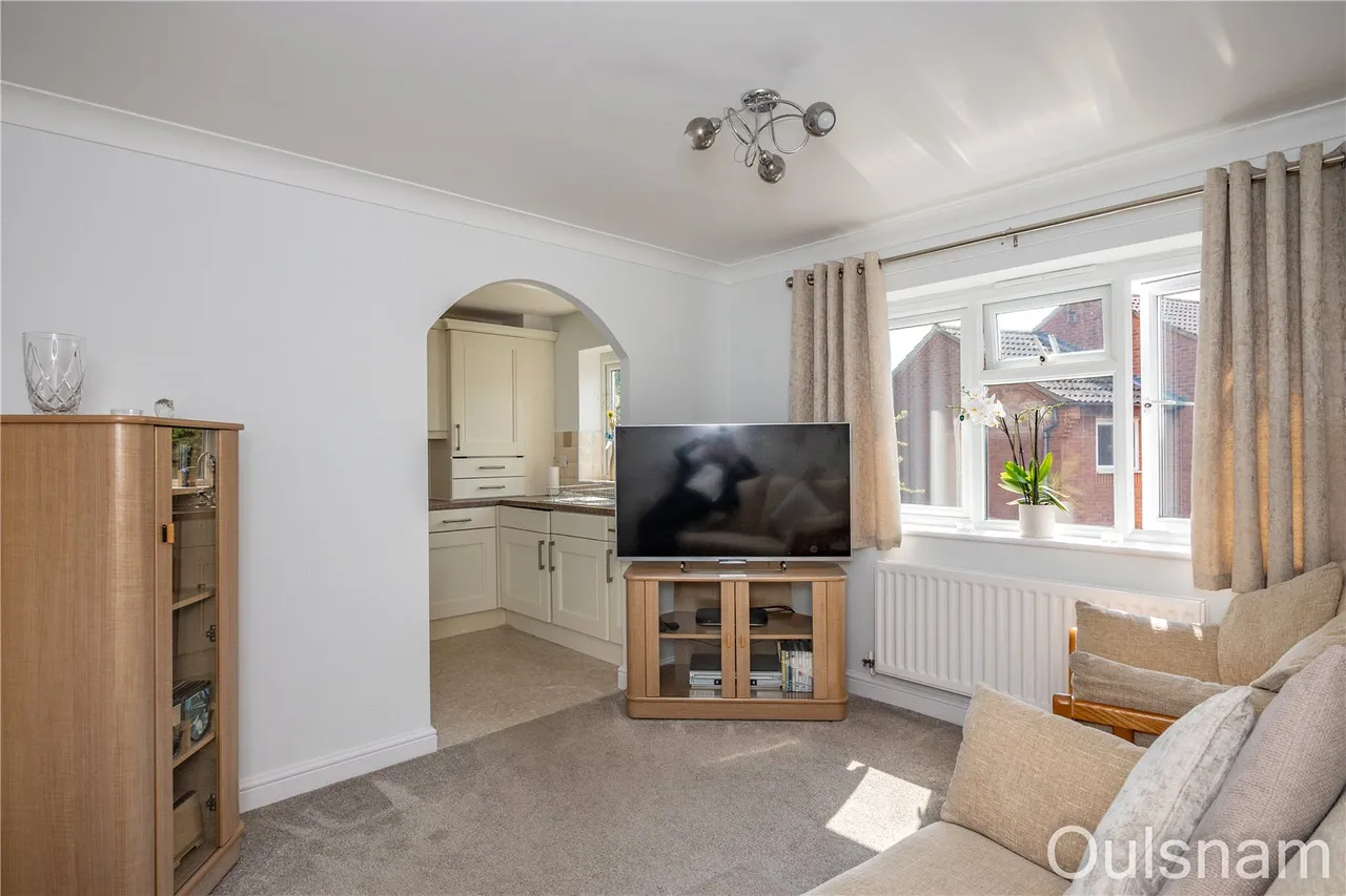 Button Drive, Bromsgrove, Worcestershire, B61 8RS, photo 8