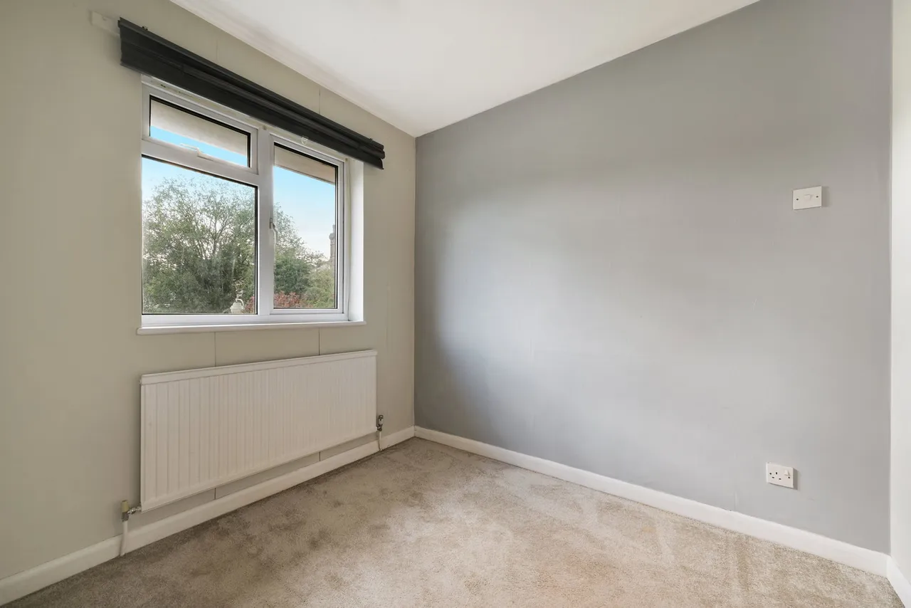 Lewins Road, Epsom, KT18, photo 19