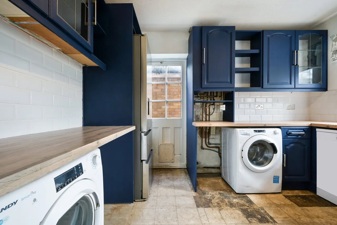 Lewins Road, Epsom, KT18, photo 6