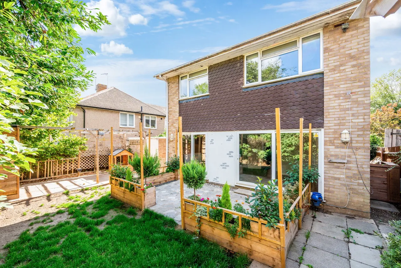 Lewins Road, Epsom, KT18, photo 22