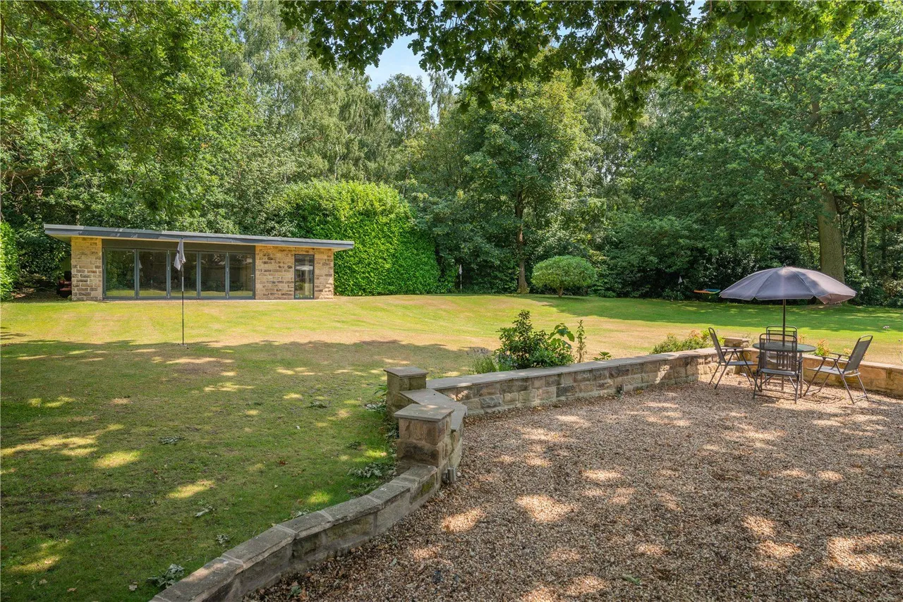 Barnsley Road, Newmillerdam, Wakefield, West Yorkshire, WF2 6QH, photo 12