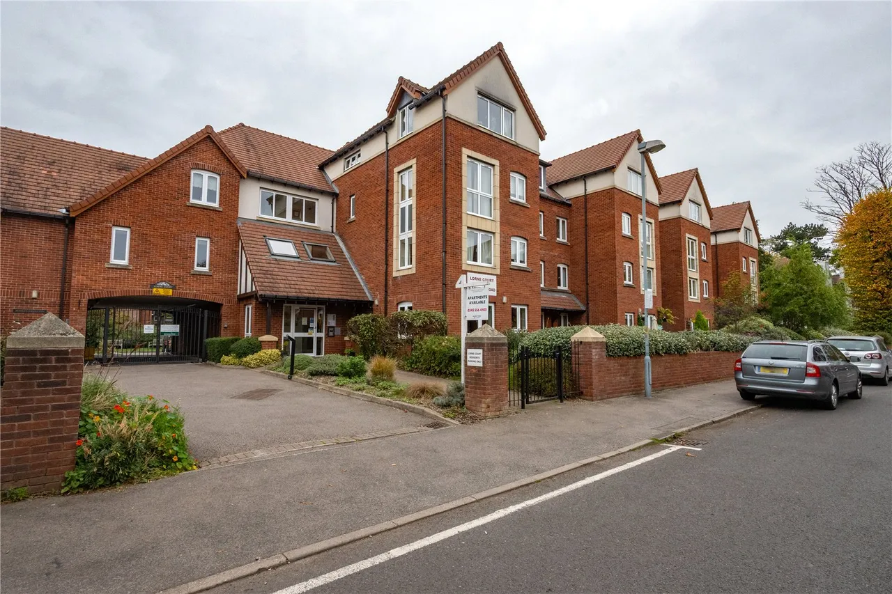 School Road, Moseley, Birmingham, B13 9ET, photo 14