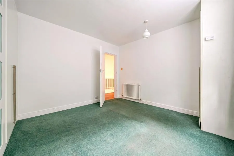Marlborough House, Courtlands, SL6, photo 11