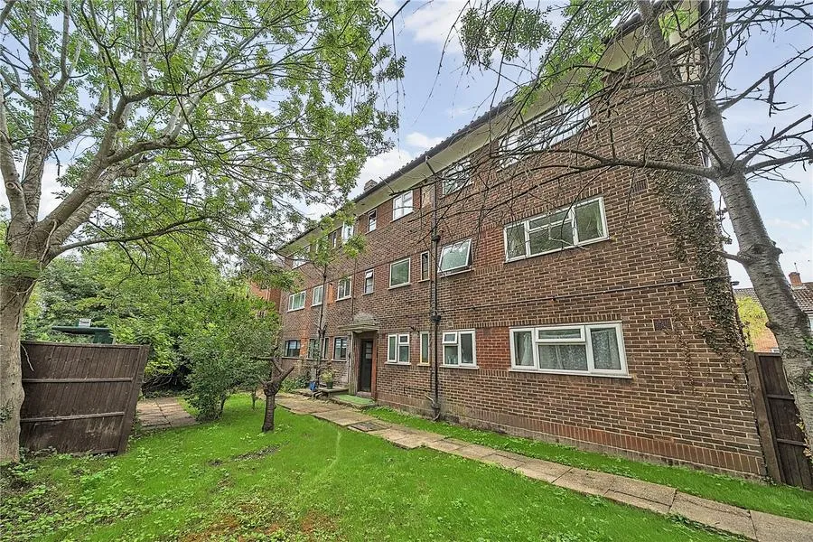 Marlborough House, Courtlands, SL6, photo 17