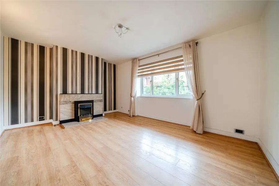 Marlborough House, Courtlands, SL6, photo 8