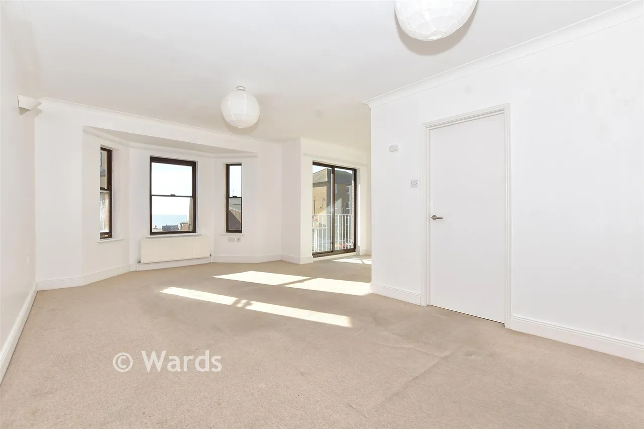 South Road, Hythe, CT21, photo 3
